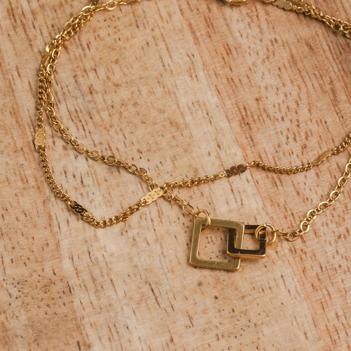 Pulseira Pingente Elo Quadrado Banhada em Ouro 18K - Murano Joias