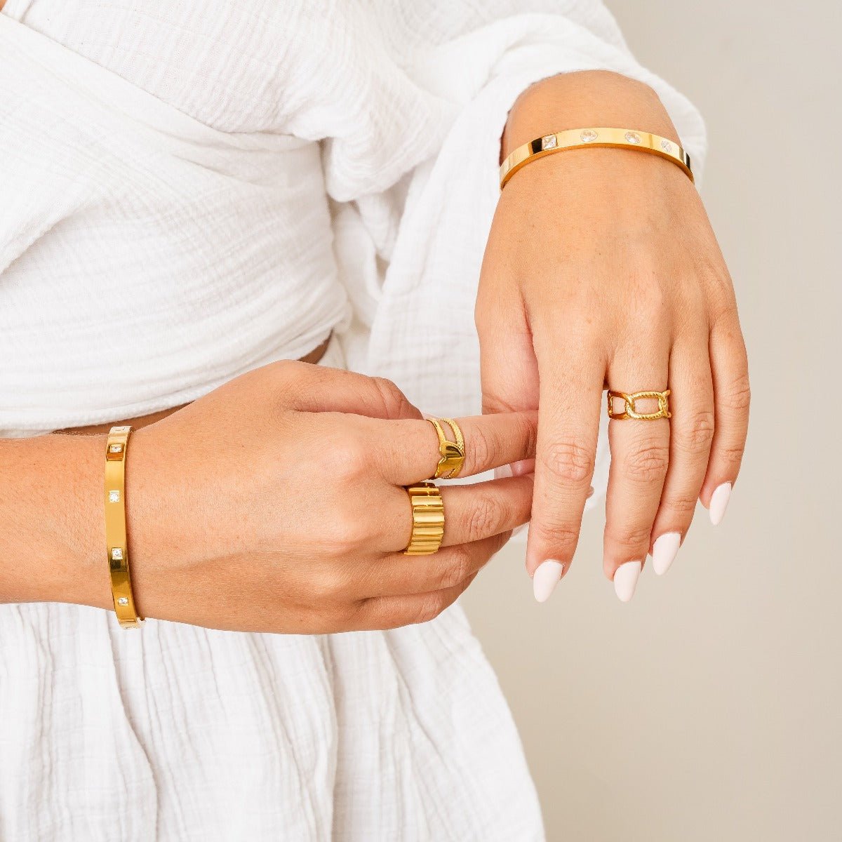 Anel Love Ajustável Banhado em Ouro 18k - Murano Joias