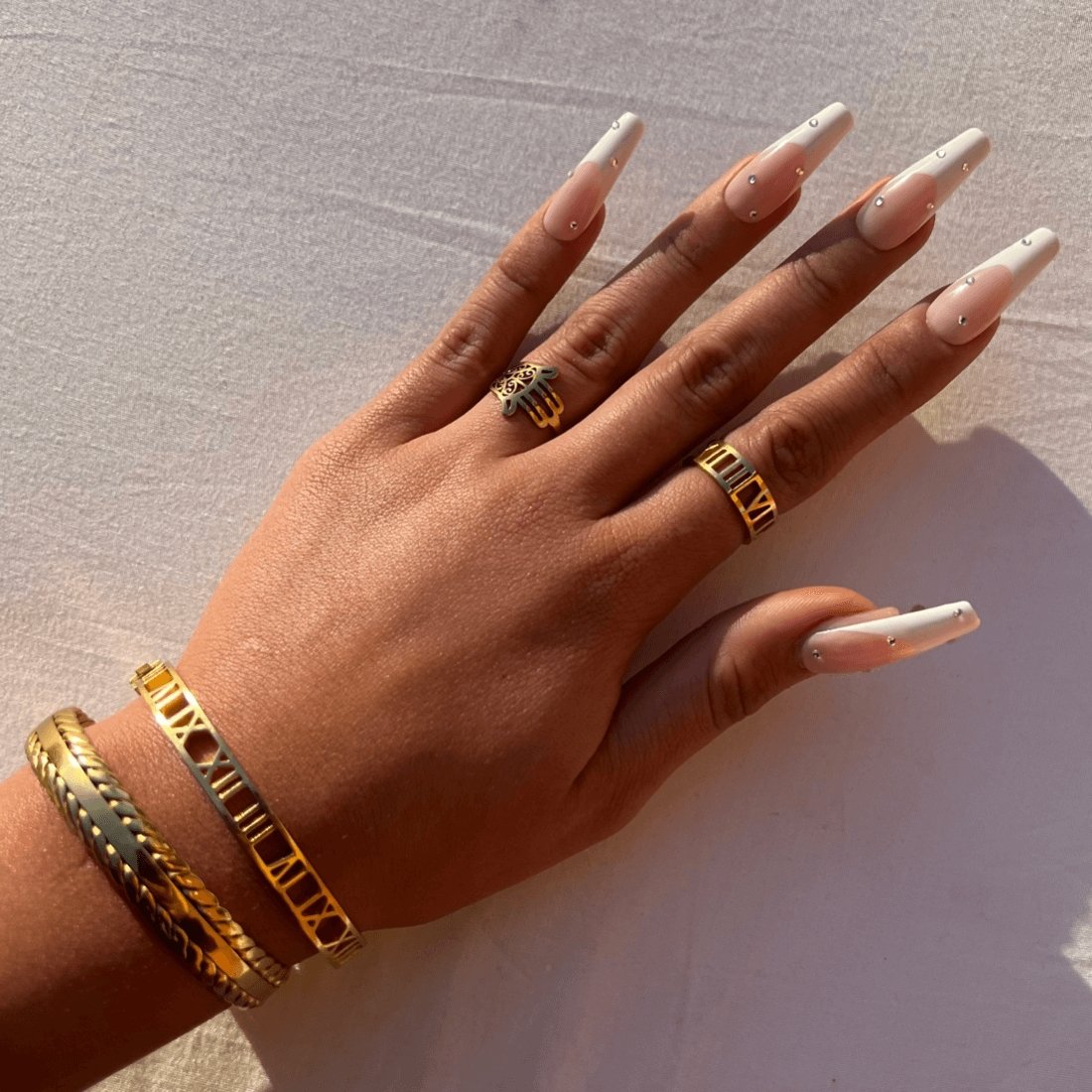 Anel Numeral Romanos Banhado em Ouro 18K - Murano Joias