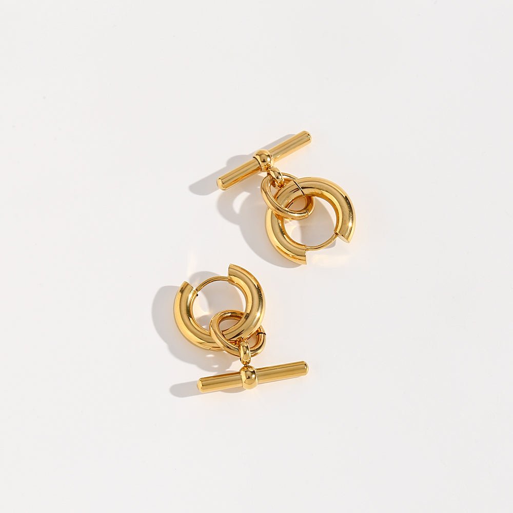 Brinco de Barra em T Banhado em Ouro 18k - Murano Joias